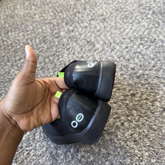 Oofos OOmg eeZee Low Womens Shoes Slip On Black Recovery Sneaker Cushion Size 8 - Picture 6 of 9